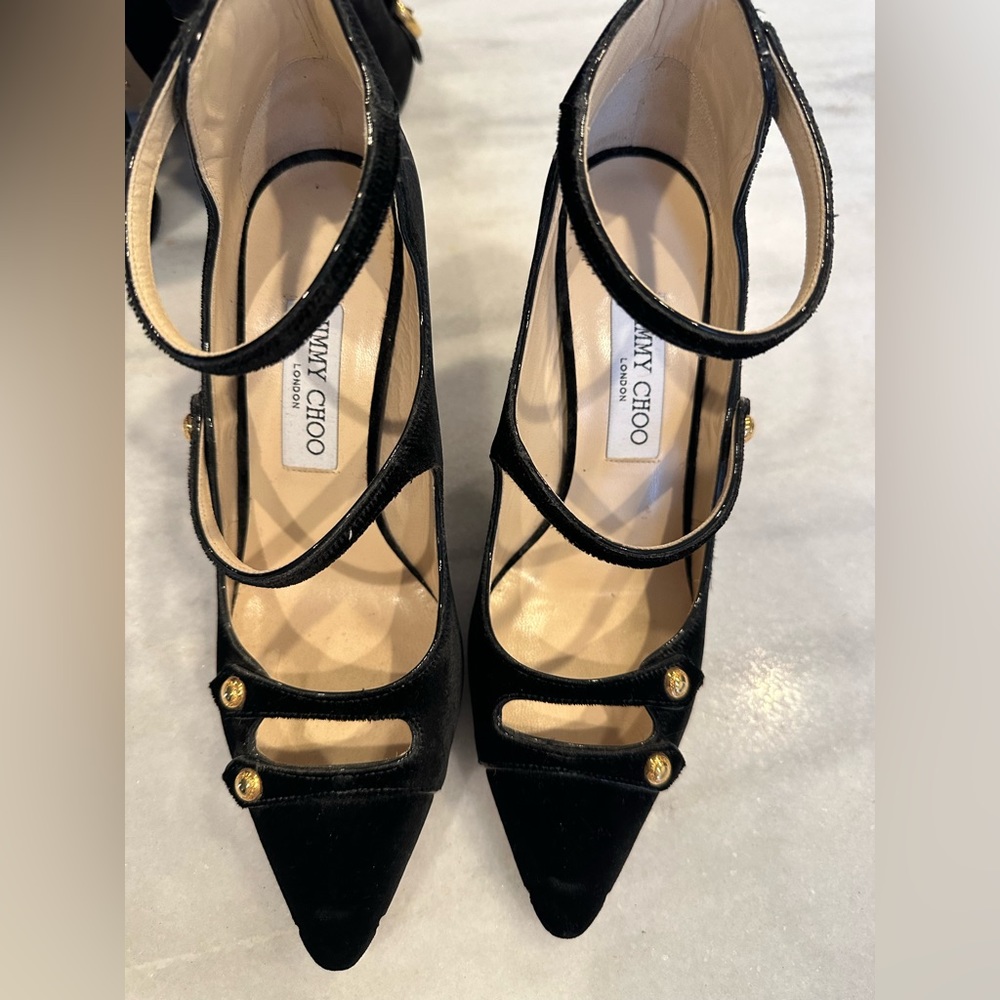 JIMMY CHOO Black Velvet Heels Size 39